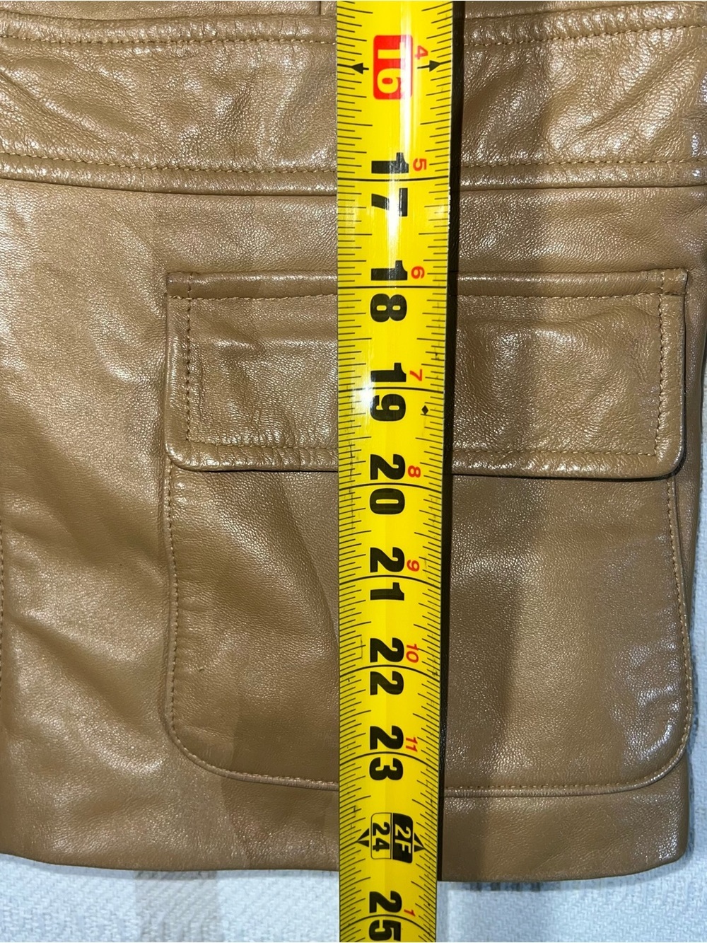 Kenneth Cole Reaction Womens Genuine Leather Moto Jacket Size M Soft Comfortable - Picture 8 of 11